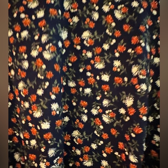 🌺 SO Floral Blouse Size M - Picture 5 of 5